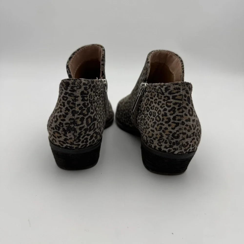 Crown & Ivy Ankle Boots Womens 6 Gray Leopard Kendall Suede Zipper Animal Print
